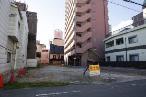 採算の合わない駐車場の土地、他に何ができる？